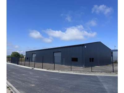 Location Locaux d'activités - Entrepôts à Recy