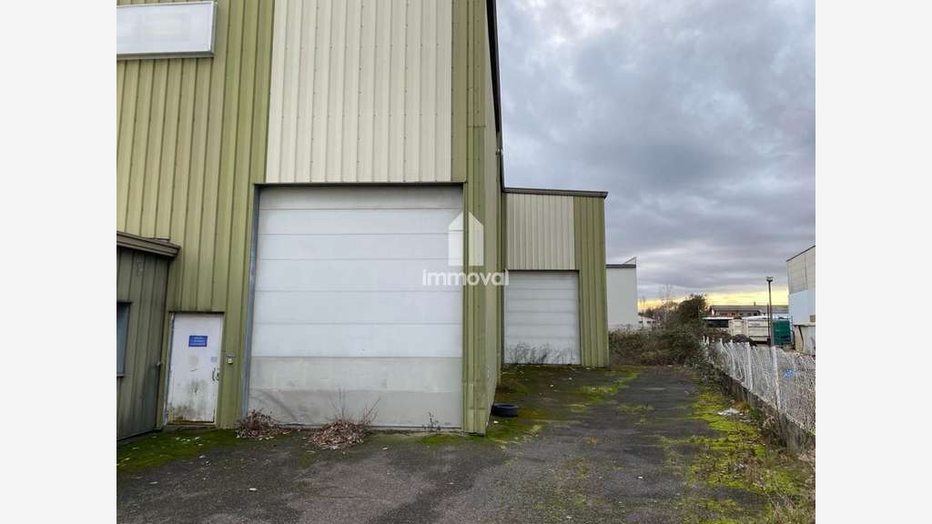 A louer local 1832m² Zone d'activité Reichstett