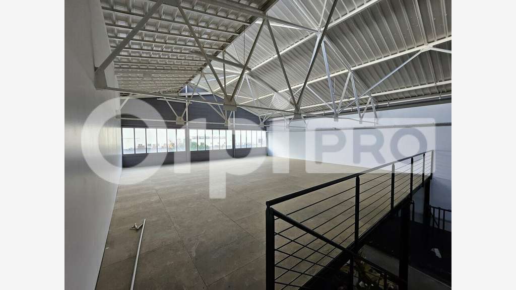 A louer local d'activité de 340m² à Reims