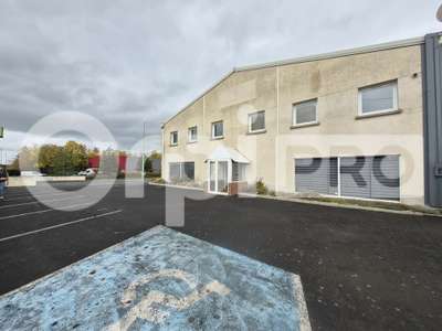 Local d'activité 1280m² à louer  à Reims