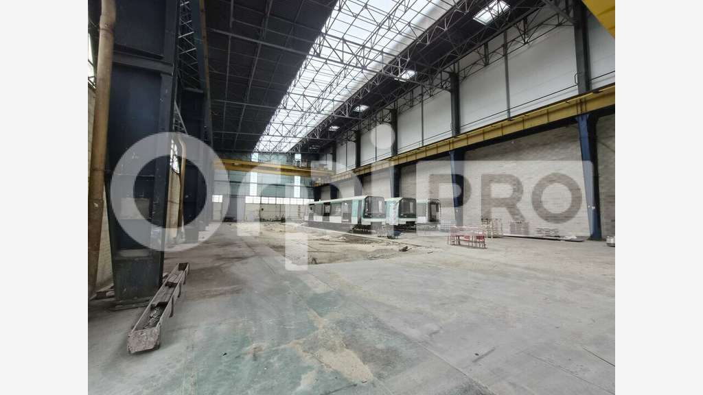 Entrepôt 2757m² à louer secteur Colbert à Reims