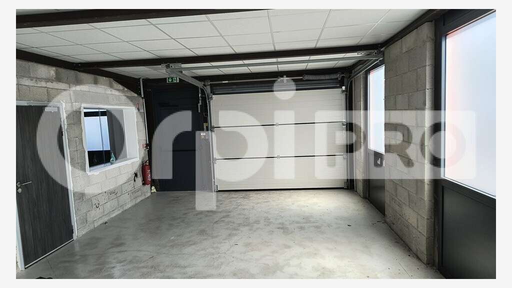 Local d'activité 450m² à louer à Reims Farman