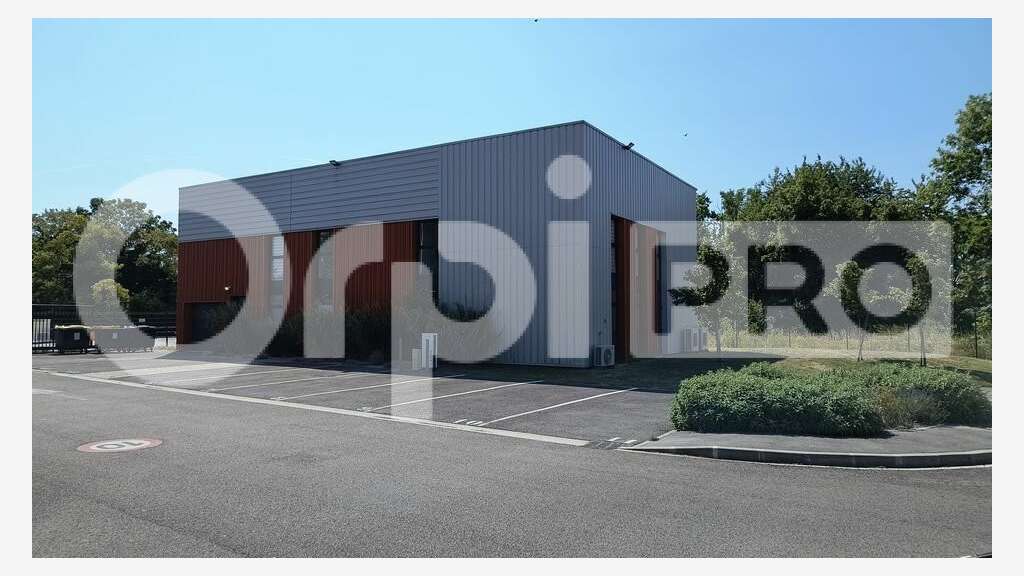 Local d'activité 450m² à louer à Reims Farman