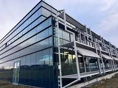 À louer laboratoires de 86 à 151m² à Reims