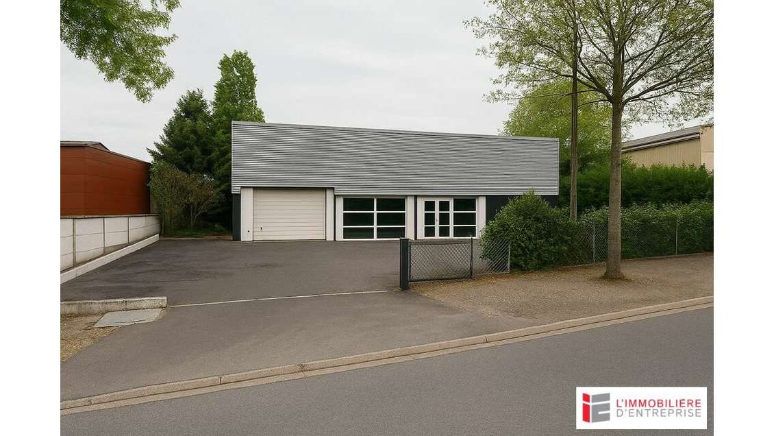 Local d'activité 340m² à louer à Cesson-Sévigné