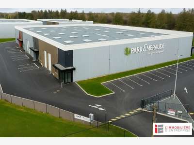 A louer cellule d'activités 200m² à La Mézière 