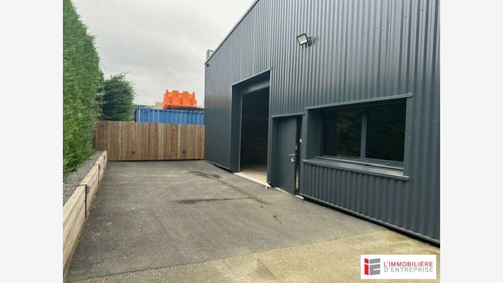 Loue local d'activité 255m² St-Jacques-de-la-Lande