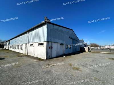 Location Locaux d'activités - Entrepôts à Saint-Jacques-de-la-Lande