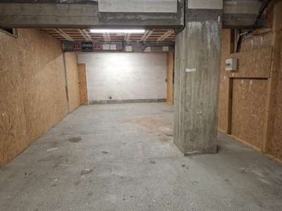Loue entrepôt libre de 50m² à Rennes intra-rocade