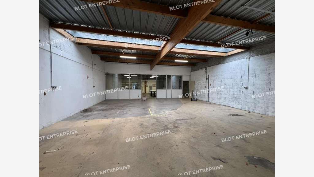 A louer local d'activités 187m² à Rennes Ecopôle 