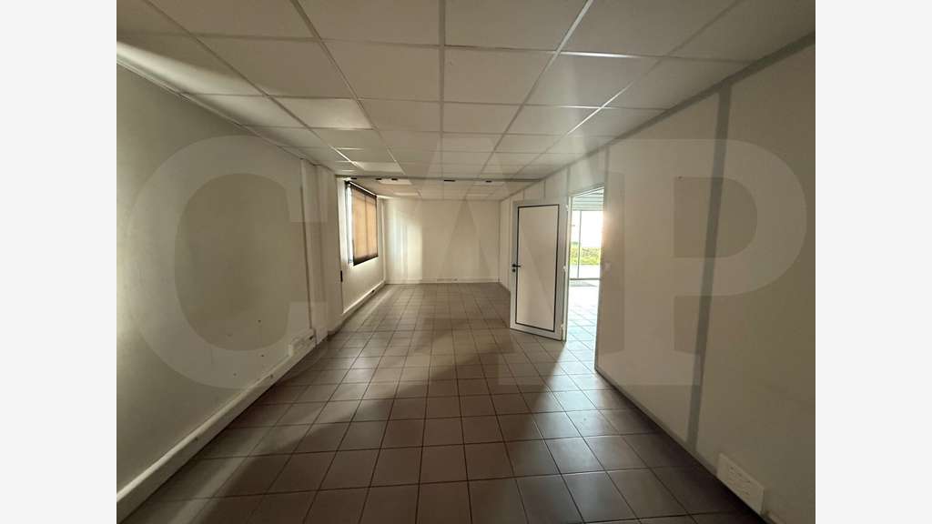 CELLULE D’ACTIVITÉS À LOUER – ROUTE DE LORIENT (35