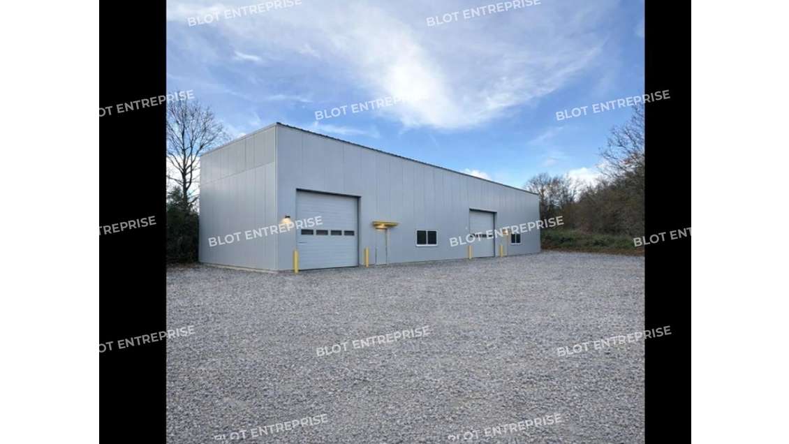 A louer local d'activités 440m² à Retiers