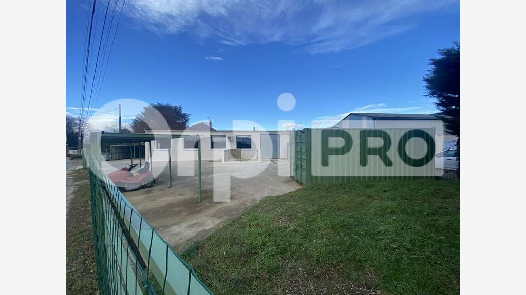 Location local d activité de 155m² à Reyrieux