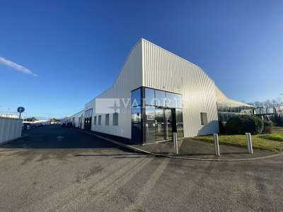 Location Locaux d'activités - Entrepôts à Reyrieux