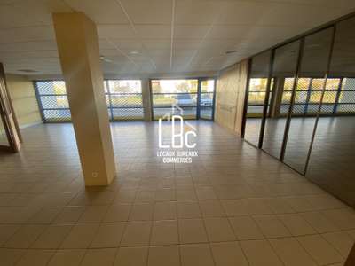 A louer local d'activité 468m² à Rezé Sud Loire