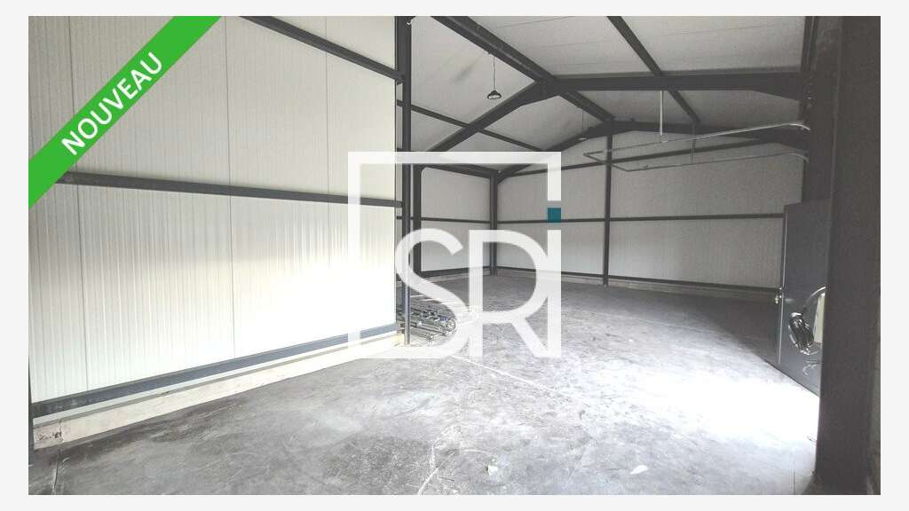 A louer entrepôt 110m² à Saint-Bonnet-près-Riom