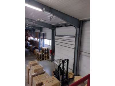 Location Locaux d'activités - Entrepôts à Rivesaltes