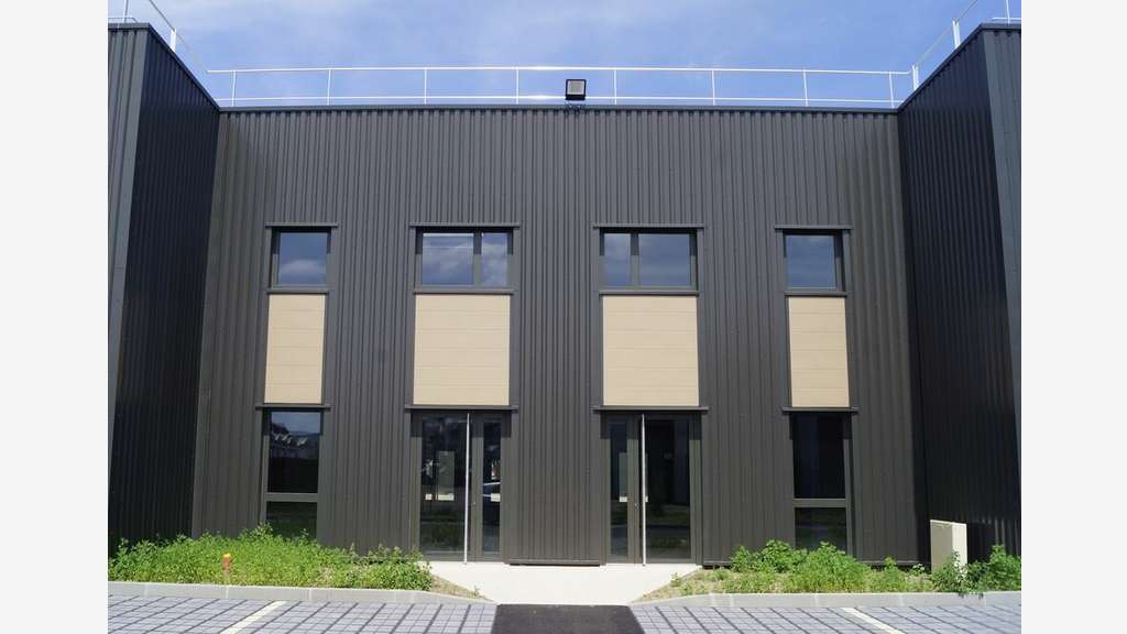 Locaux d'activités à louer à Roanne