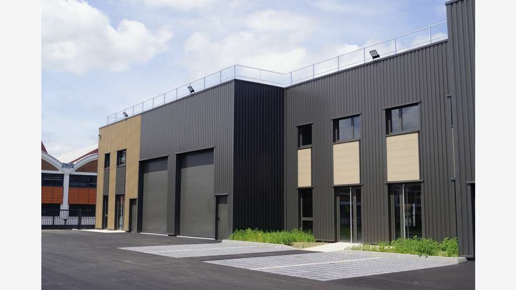 Locaux d'activités à louer à Roanne