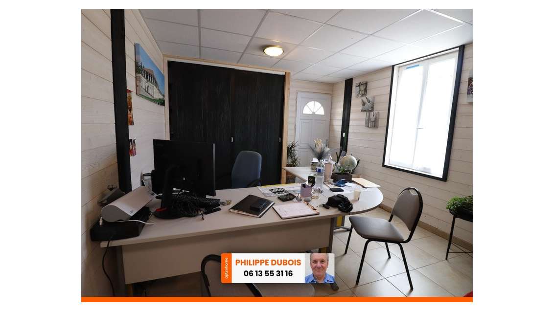 Local artisanal 160m² et terrain 500m² à Rochefort