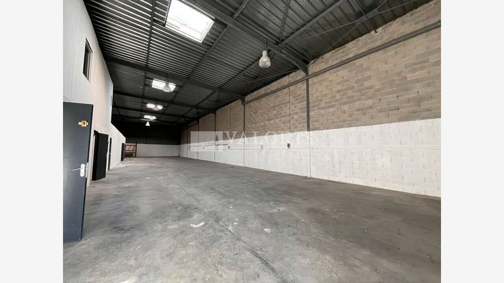 Cellules d'activités à louer ZI Nord à Rognac