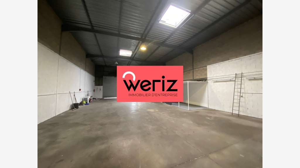 A louer stockage 362m² accès plain-pied Rognac