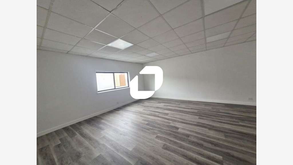 A louer Local d'activité 1240m² Roissy en brie