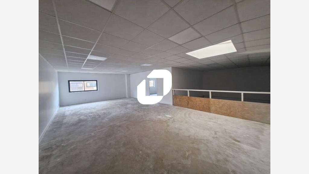 A louer Local d'activité 1240m² Roissy en brie
