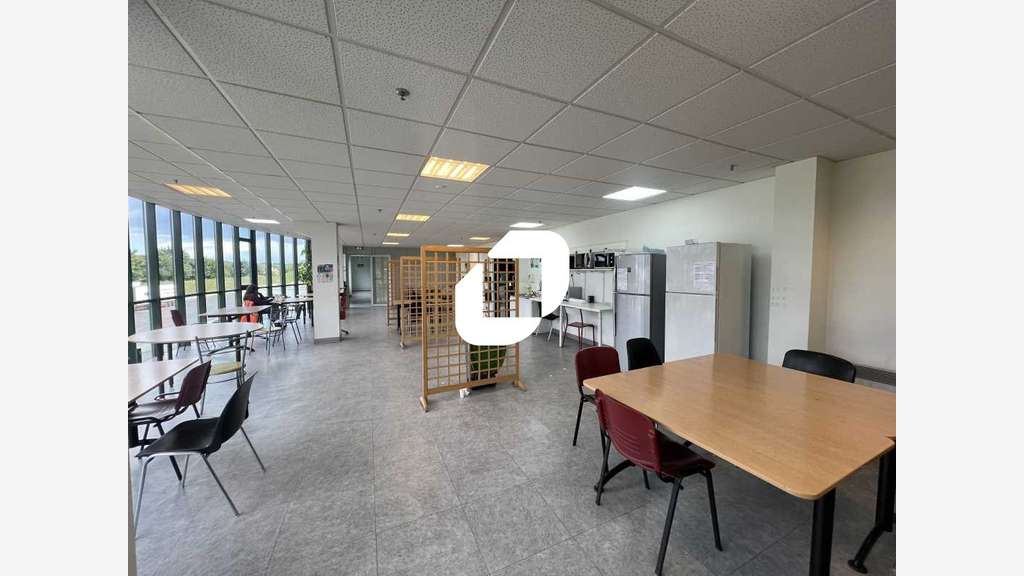 A louer Local d'activité 9209m² Roissy en brie