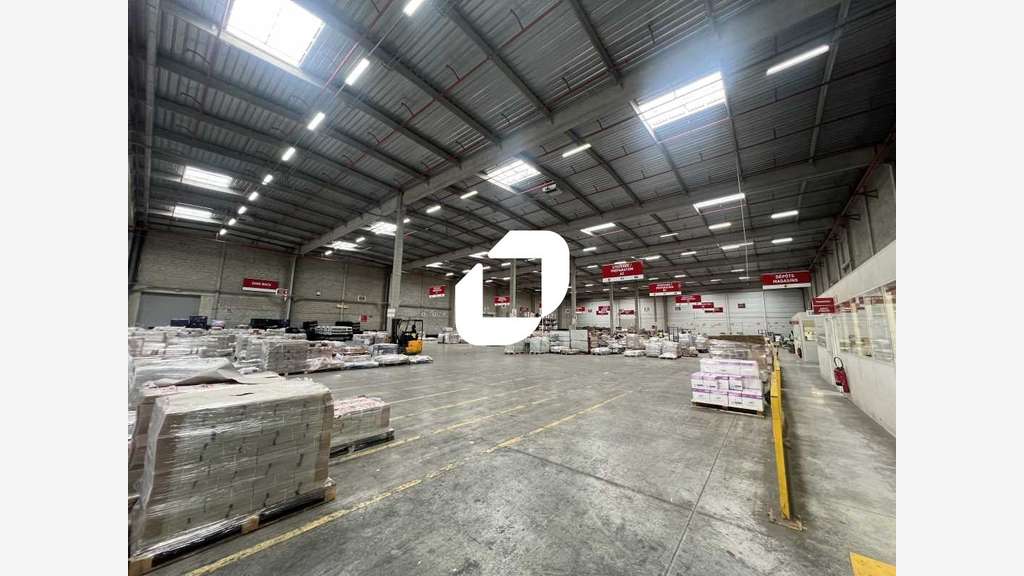 A louer Local d'activité 9209m² Roissy en brie