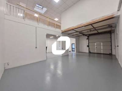A louer Local d'activité 1240m² Roissy en brie