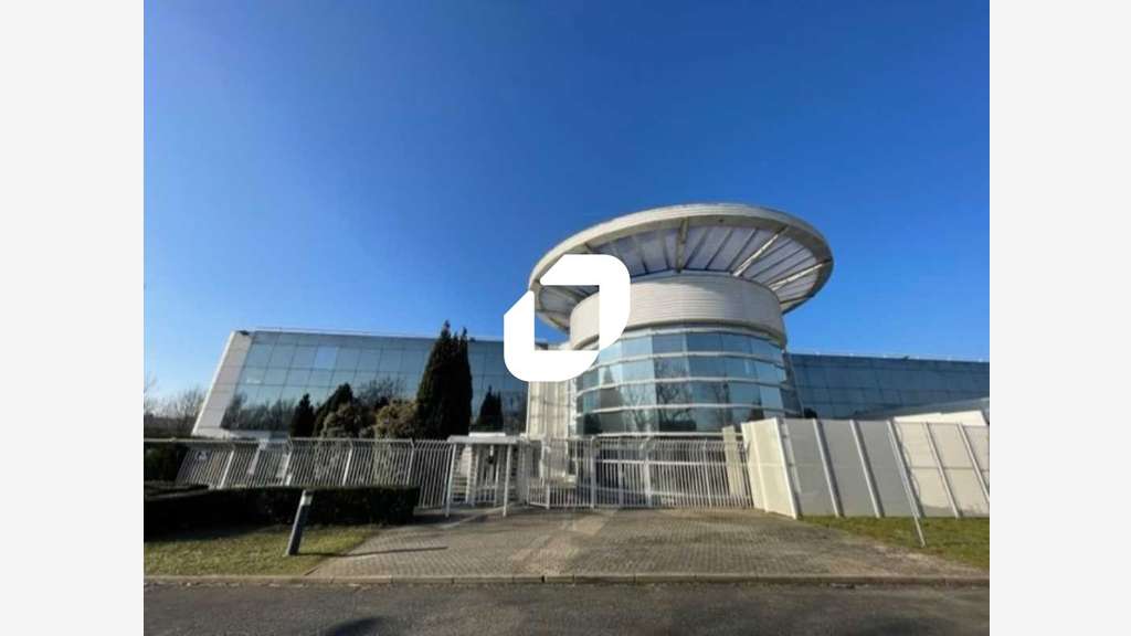 A louer Local d'activité 5701m² Roissy en france