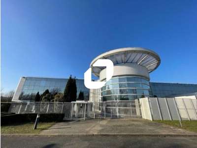 A louer Local d'activité 5701m² Roissy en france