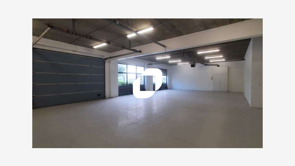 A louer Local d'activité 394m² Roissy en france