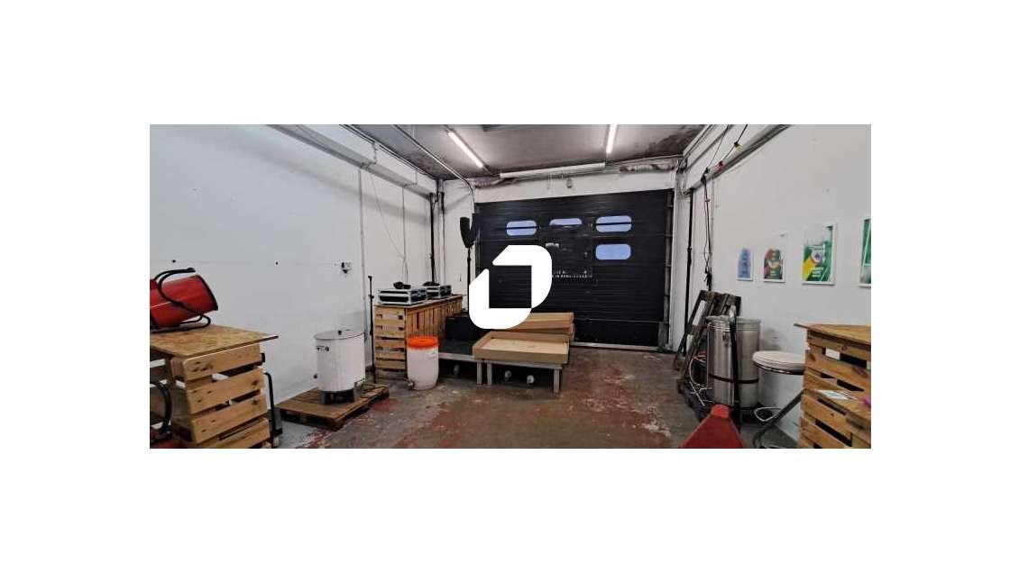 A louer Local d'activité 325m² Romainville