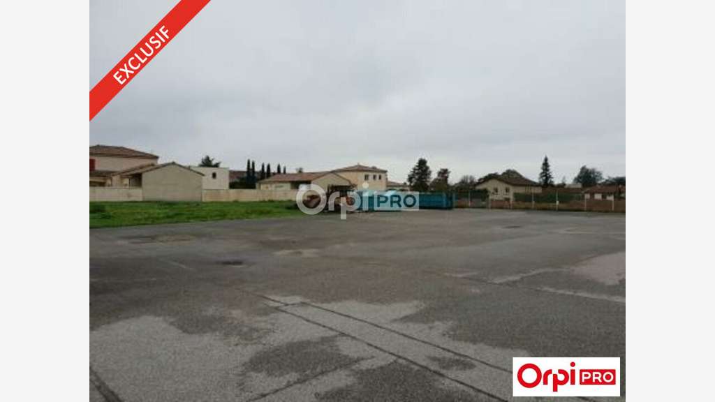 Loue local d'activité de 1153m² à Romans sur Isère