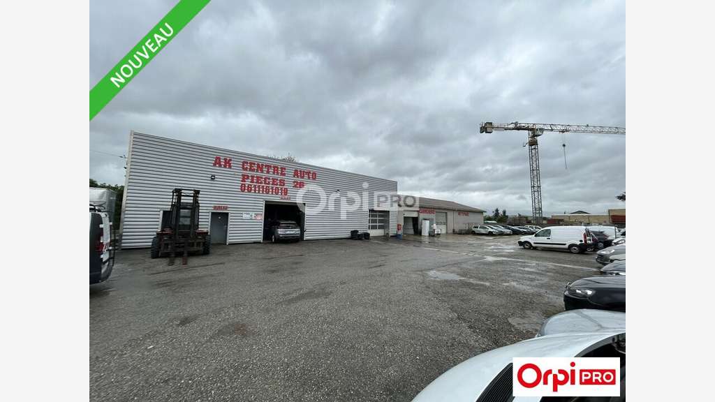 Local d'activité 355m² à louer à Romans-sur-Isère