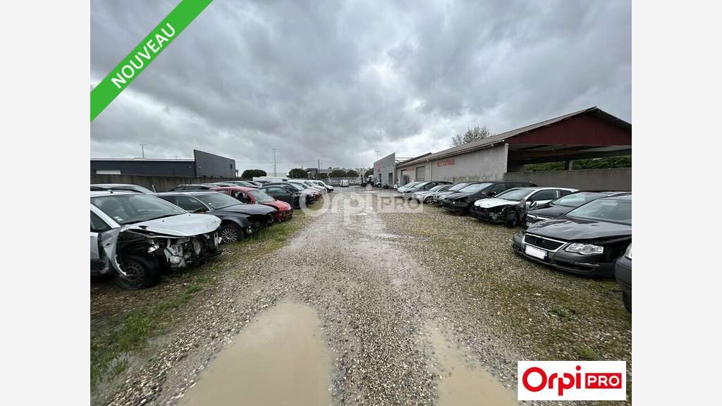 Local d'activité 355m² à louer à Romans-sur-Isère