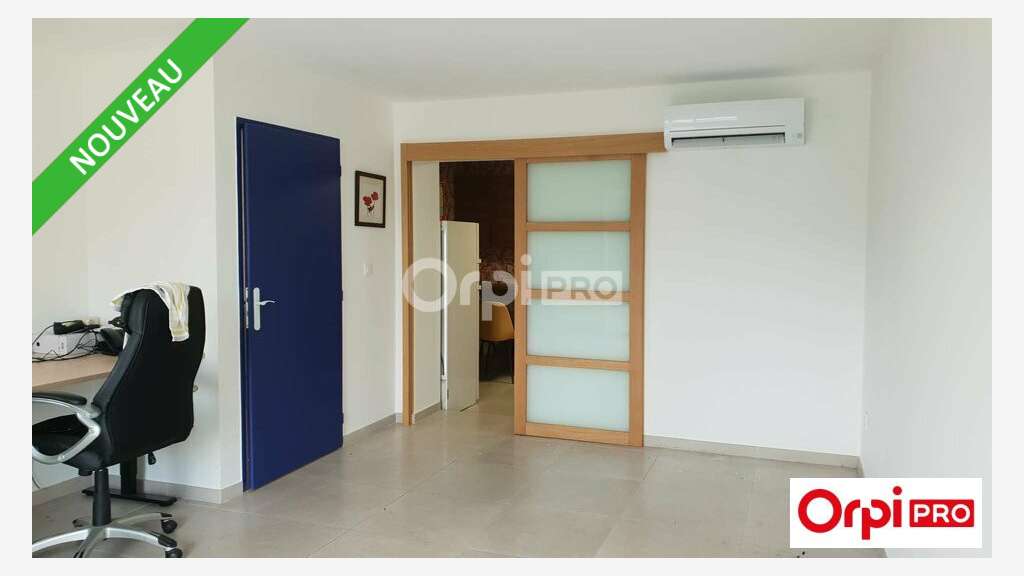 Local d'activité 275m² à louer Mours Saint Eusèbe