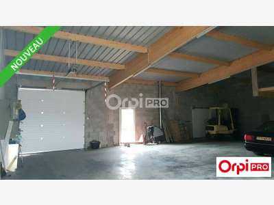 Local d'activité 275m² à louer Mours Saint Eusèbe