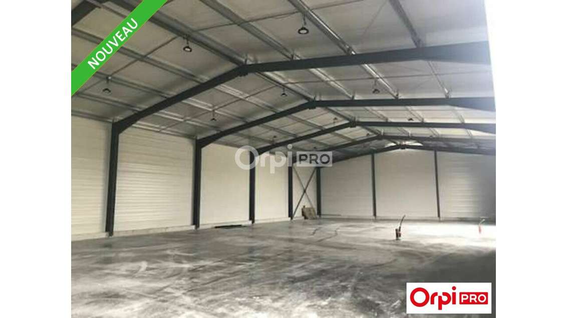 Cellule artisanale à louer à Granges-les-Beaumont