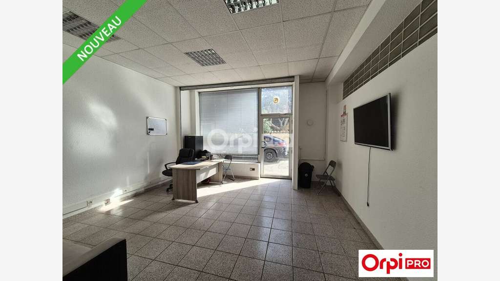 Local d'activité 145m² à louer à Romans sur Isère