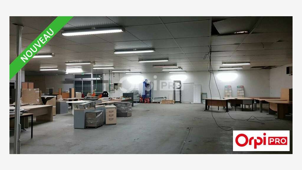 Local d'activité 1000m² à louer à Romans-sur-Isère