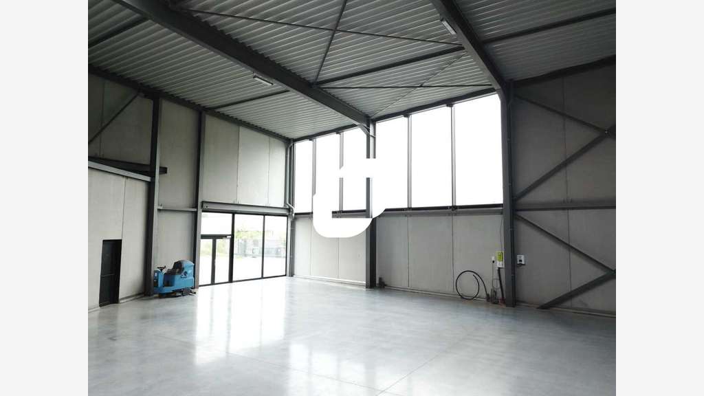A louer Local d'activité 650m² Roncq