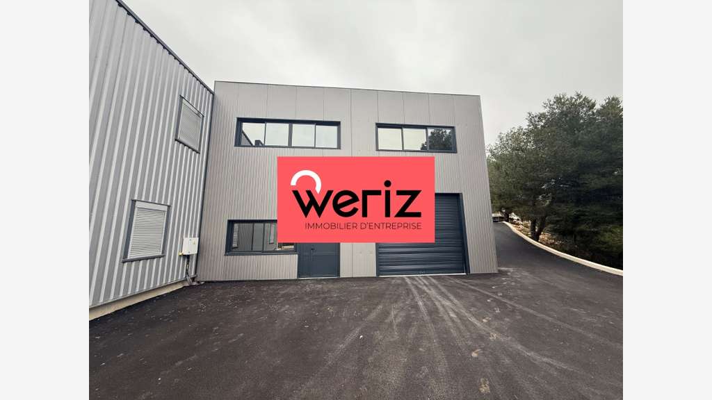 Location local 425m² à Roquefort-la-Bédoule