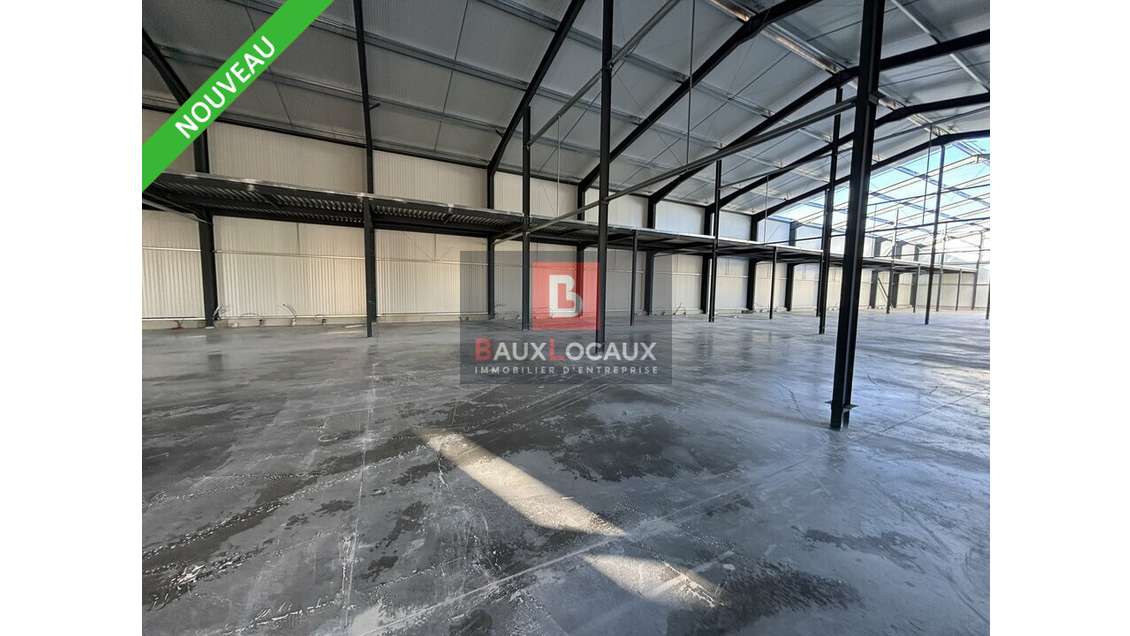 Locaux d'activités neufs 400m² à louer Roquemaure