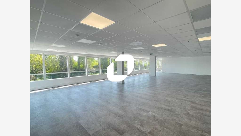 A louer Local d'activité 12275m² Rosny sous bois