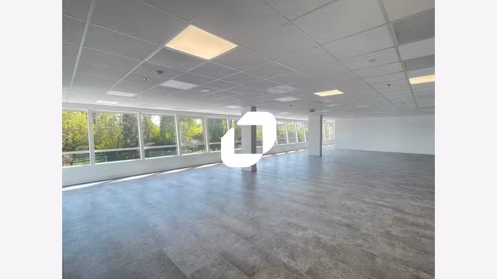A louer Local d'activité 12275m² Rosny sous bois