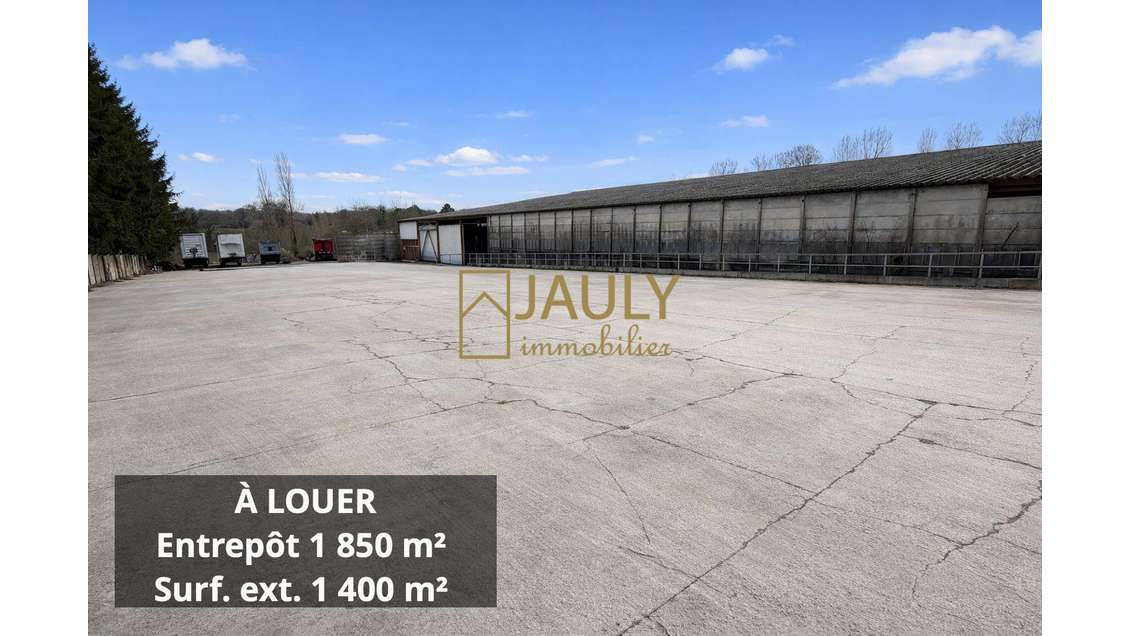 A louer entrepôt de 1 850m² à Rosoy en Multien