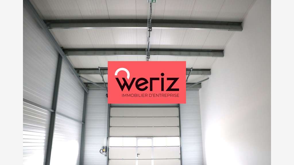A vendre locaux 213m² avec bureaux à Rousset